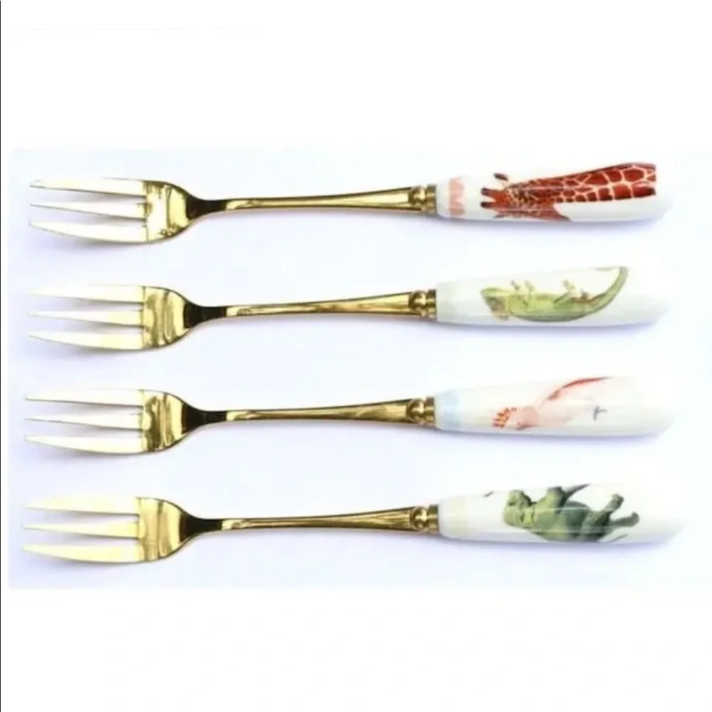 Yvonne Ellen -SET OF 4 ANIMAL CAKE FORKS